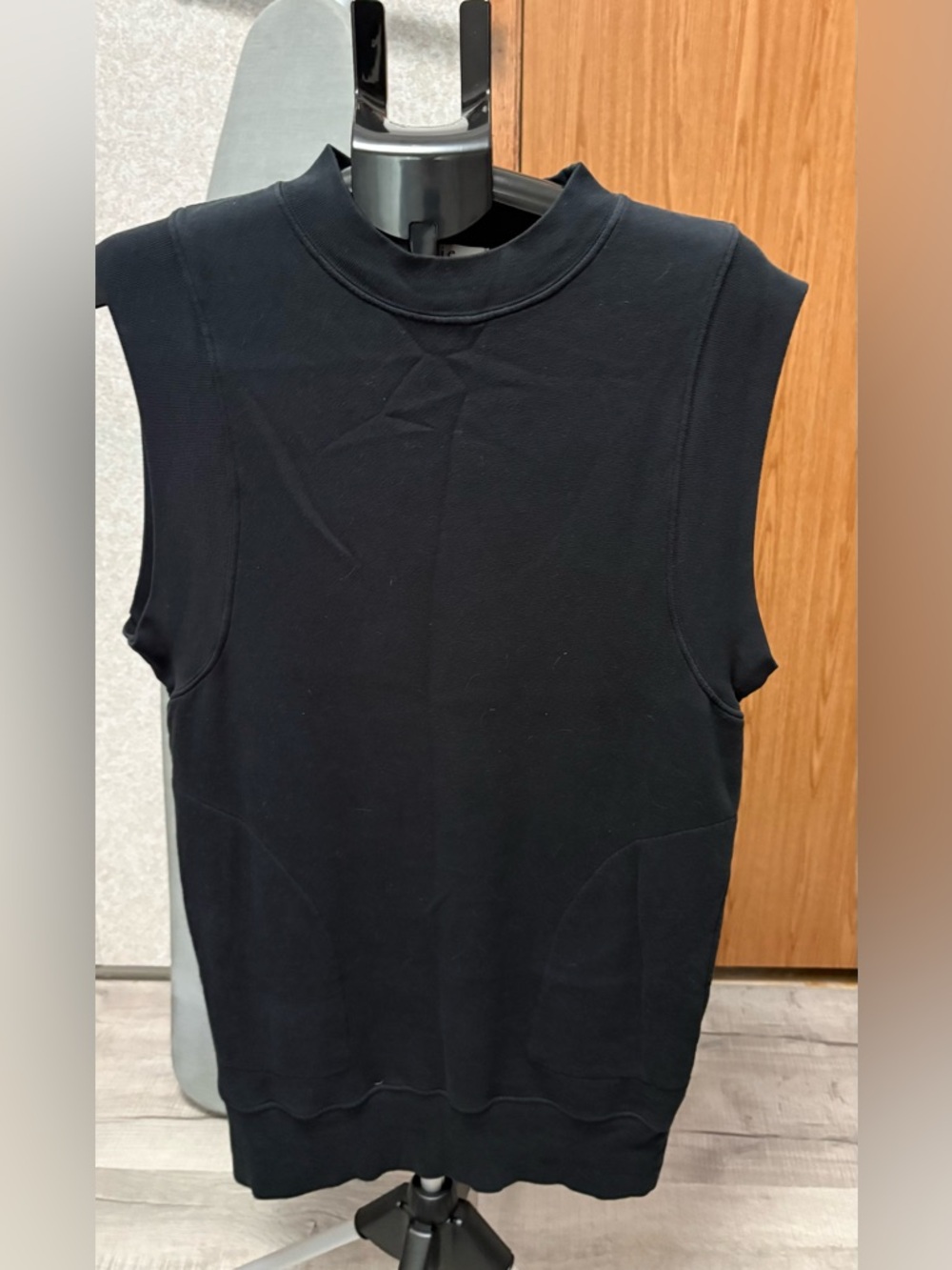 Sleeveless Joie Mock Neck Black Women's Top